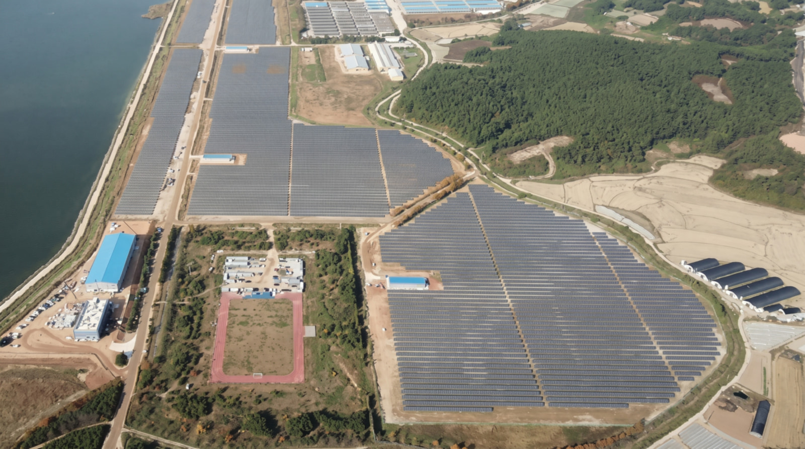 한국동서발전 (25MW-전기공사) (육상 태양광) - 솔라플레이 시공실적