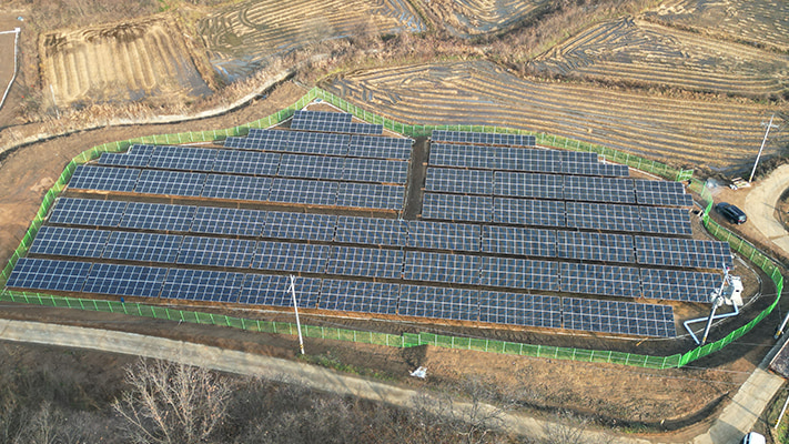 연천 썬토피아 7호 태양광발전소 (500kW) (육상 태양광) - 솔라플레이 시공실적